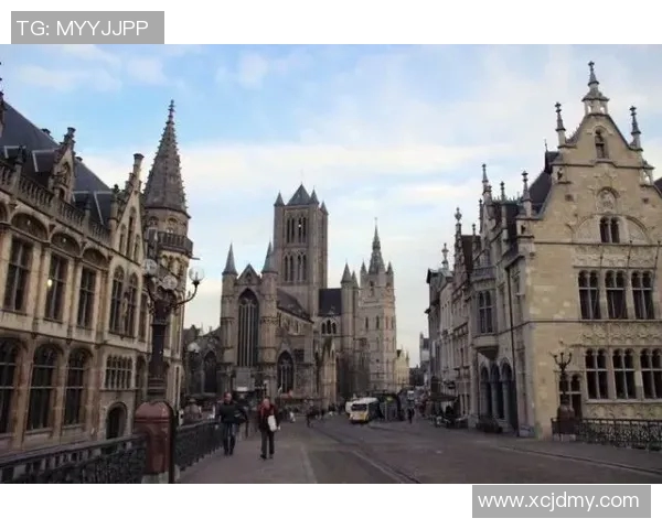 安特卫普与阿尔克马斯激战在即谁能在欧战中脱颖而出